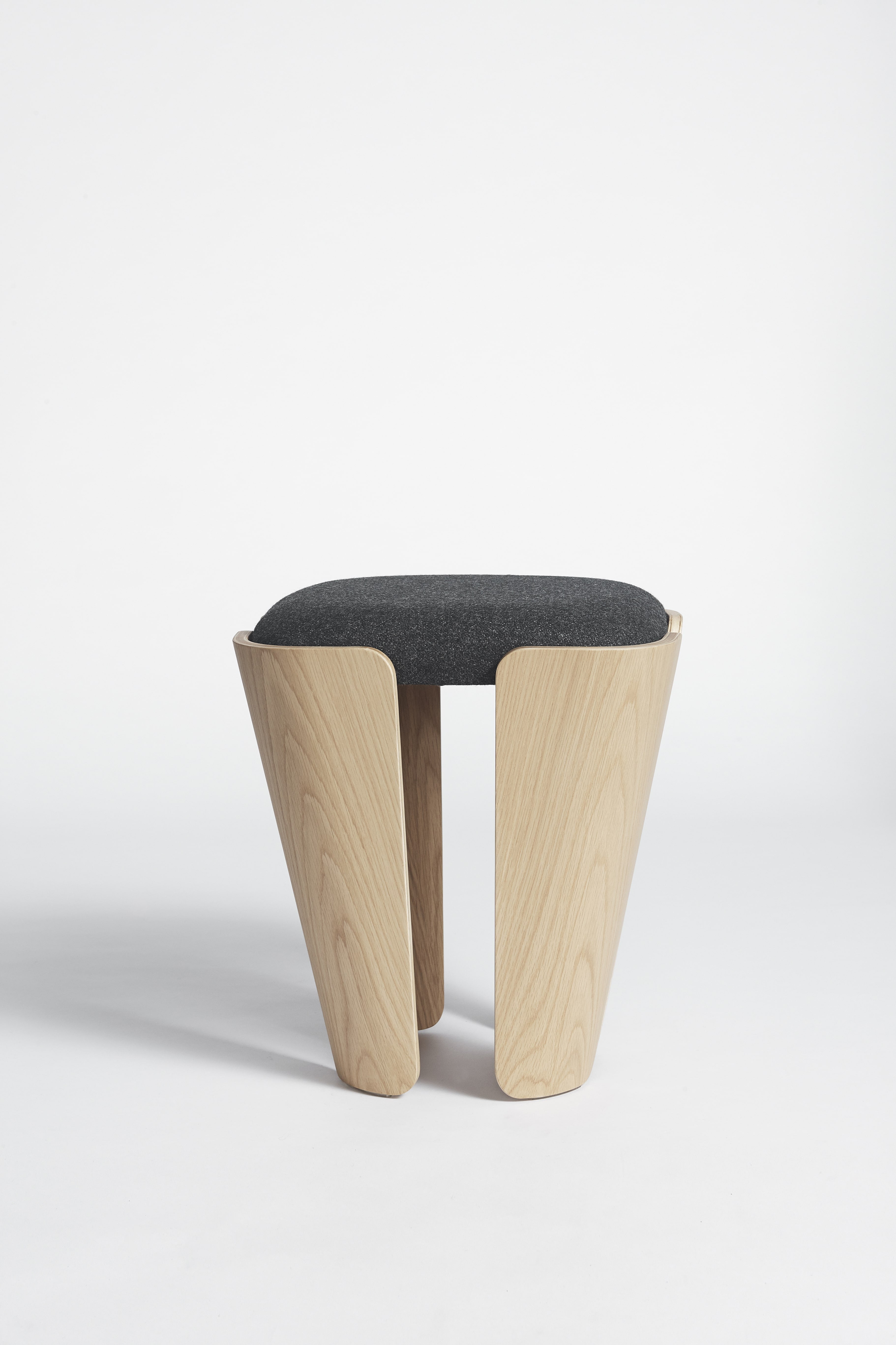 Tulipa Low Stool