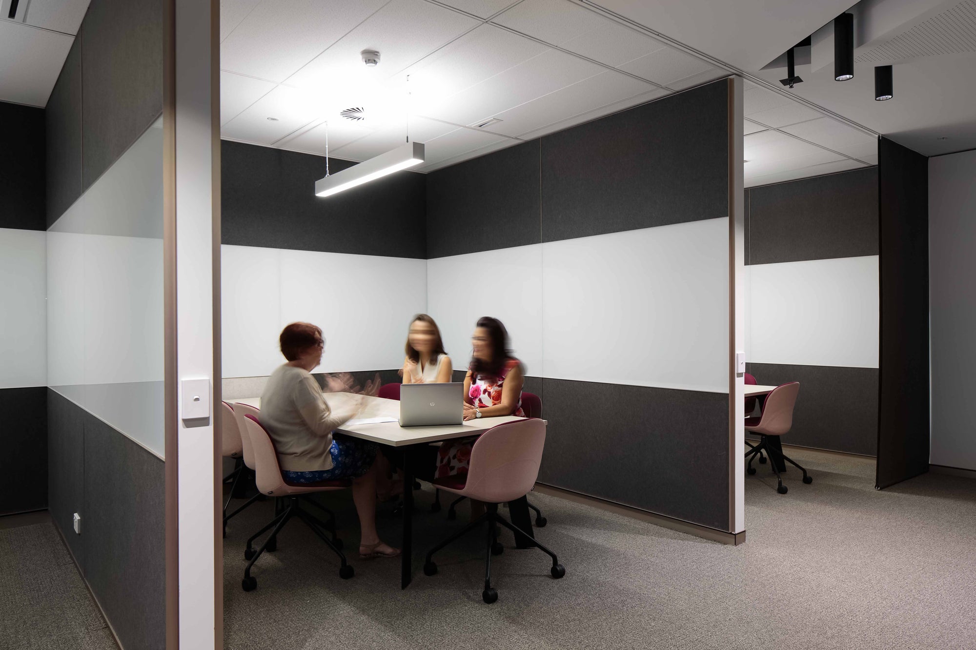 Macquarie University