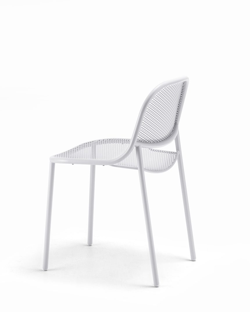 Grille Outdoors/In Chair – Matt White